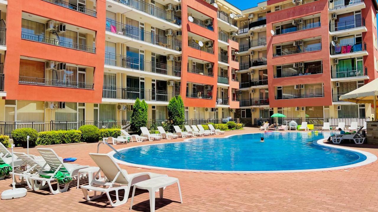 Bratanov Sunset Beach 3 Солнечный берег Экстерьер фото